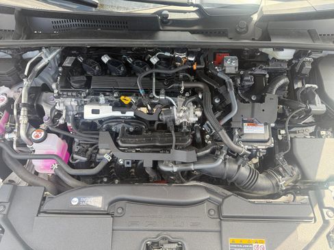 Certified 2026 Toyota Prius LE FWD image 21