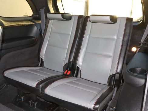 Used 2024 Dodge Durango GT image 10