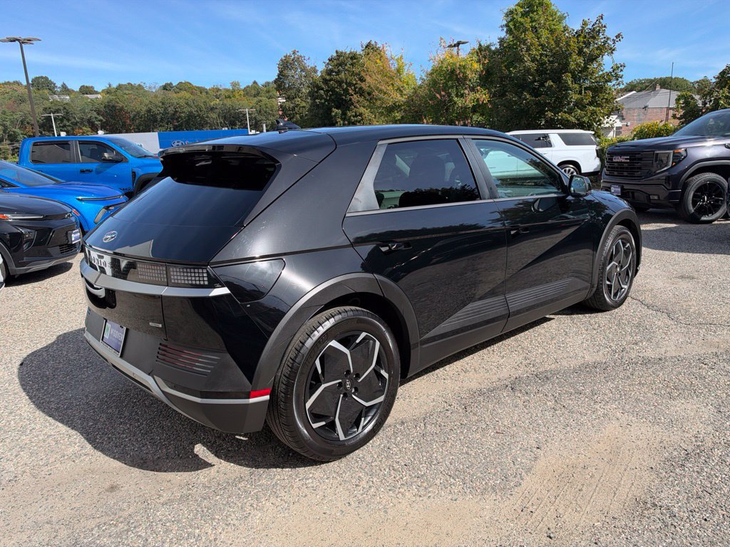Certified 2024 Hyundai Ioniq 5 SE AWD/4WD image 7