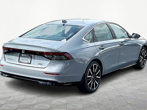 New 2026 Honda Accord Touring image 7