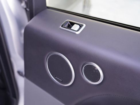 Used 2019 Land Rover Range Rover Sport SVR image 78