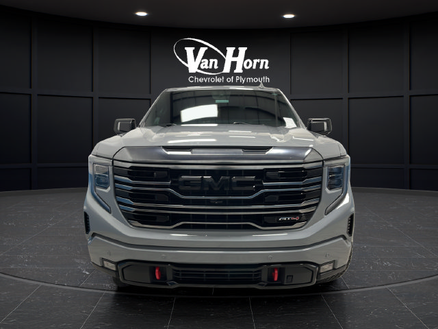 Used 2024 GMC Sierra 1500 AT4 w/ Technology Package AWD/4WD image 2