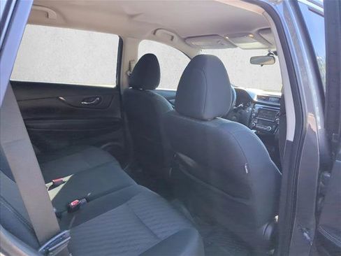 Used 2019 Nissan Rogue SV AWD/4WD image 21