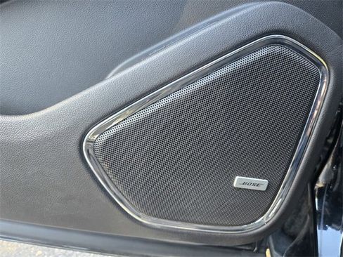 Used 2019 GMC Yukon Denali w/ Denali Ultimate Package image 21