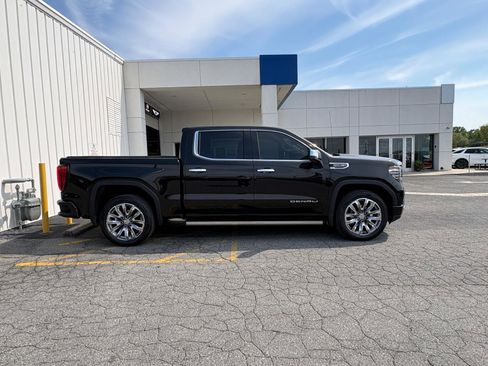 Used 2022 GMC Sierra 1500 Denali w/ Denali Reserve Package image 5