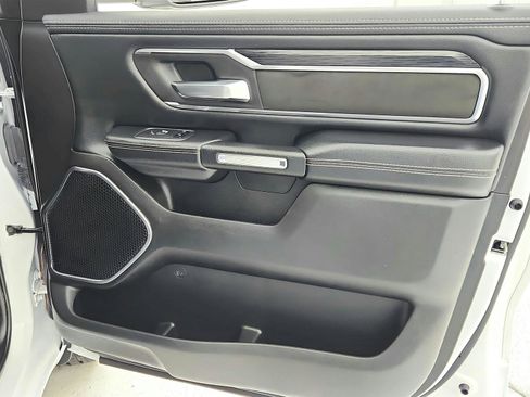 Used 2024 RAM 1500 Laramie image 40