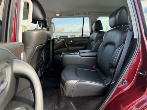 Used 2021 INFINITI QX80 Luxe w/ All-Season Package image 16