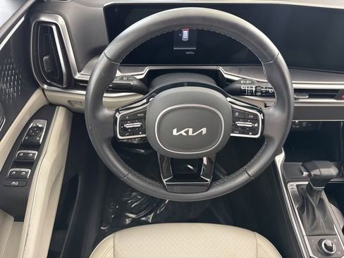 Certified 2025 Kia Sorento S AWD/4WD image 25