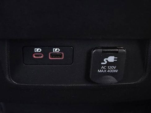 Certified 2024 Nissan Frontier SL image 27