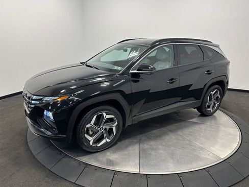 Certified 2023 Hyundai Tucson Limited AWD/4WD image 4