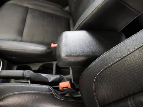 Used 2019 Ford EcoSport Titanium image 21