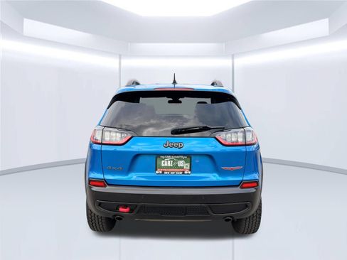 Used 2020 Jeep Cherokee Trailhawk w/ Comfort/Convenience Group AWD/4WD image 6