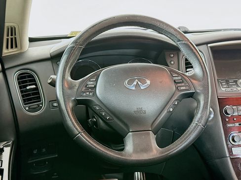 Used 2017 INFINITI QX50 AWD w/ Technology Package image 18