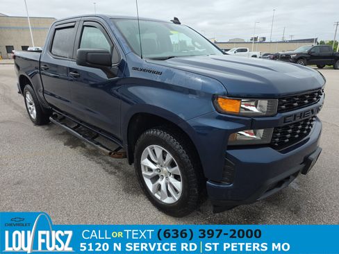 Used 2021 Chevrolet Silverado 1500 Custom w/ LPO, Dark Essentials Package AWD/4WD image 1