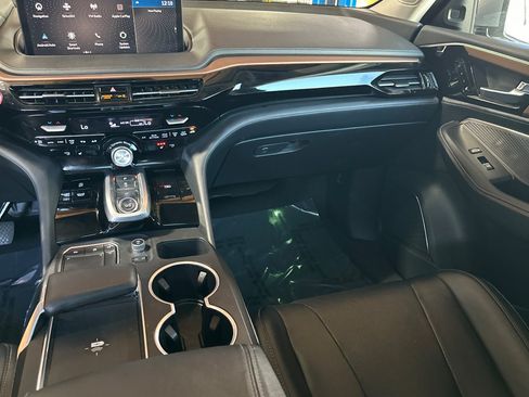 Used 2022 Acura MDX FWD w/ Technology Package image 29
