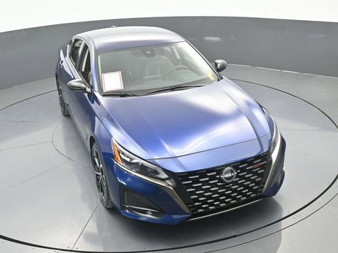 Used 2024 Nissan Altima 2.5 SR image 53