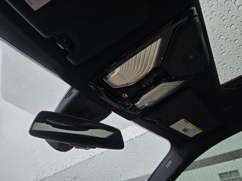 Used 2023 BMW i4 eDrive35 w/ Premium Package image 44