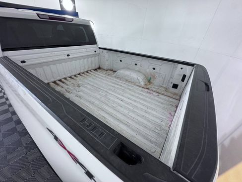 Used 2024 Chevrolet Silverado 2500 LT image 16