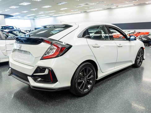 Used 2021 Honda Civic EX image 4
