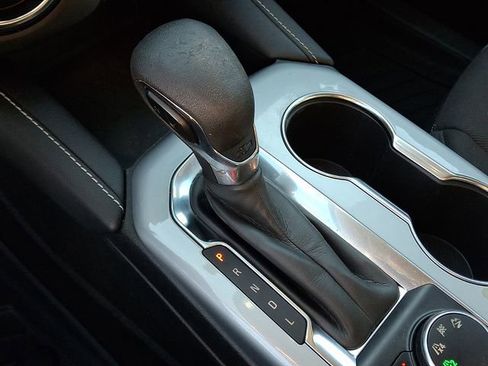 Used 2023 Chevrolet Blazer LT image 14