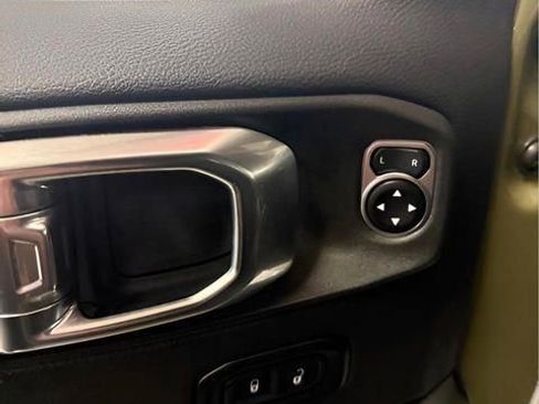 New 2026 Jeep Wrangler Unlimited Rubicon 392 w/ Quick Order Package 27X Moab AWD/4WD image 11