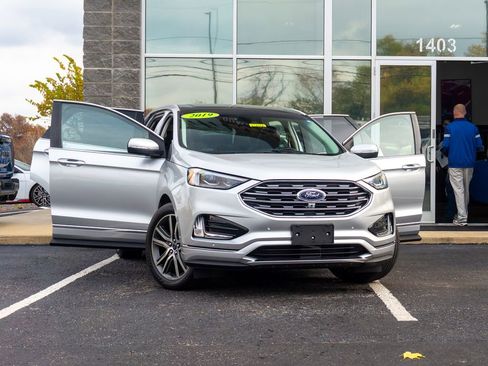 Used 2019 Ford Edge Titanium w/ Equipment Group 301A image 14