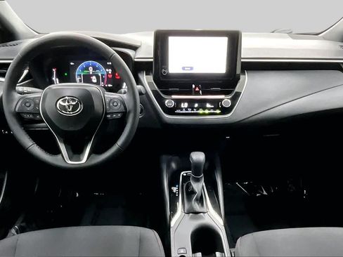 Used 2026 Toyota Corolla SE FWD image 15
