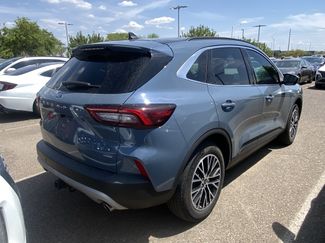 Used 2025 Ford Escape SE w/ PHEV Premium Package FWD video 2