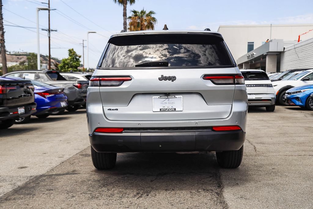 Used 2024 Jeep Grand Cherokee L Laredo AWD/4WD image 5