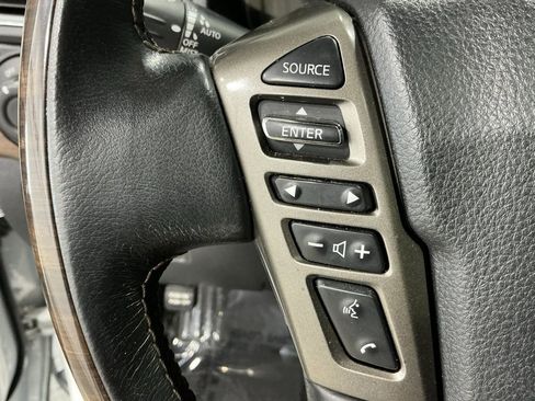 Used 2021 Nissan Titan Platinum Reserve w/ Moonroof Package image 19