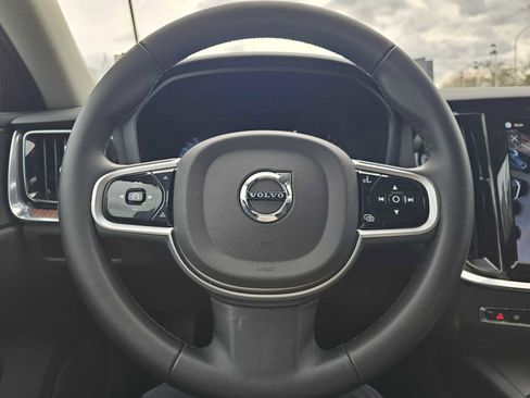 Certified 2025 Volvo V60 B5 Cross Country Plus AWD/4WD image 26