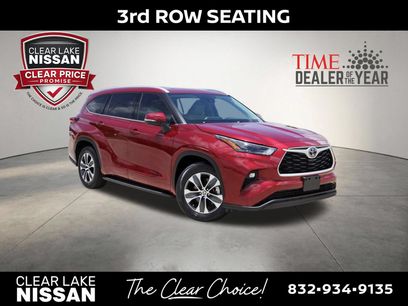 Used 2022 Toyota Highlander XLE