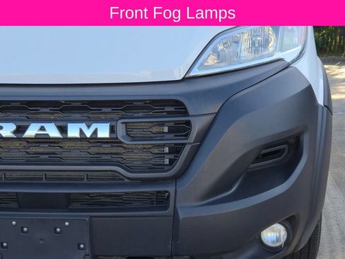Used 2024 RAM ProMaster 2500 w/ Convenience Group FWD image 11