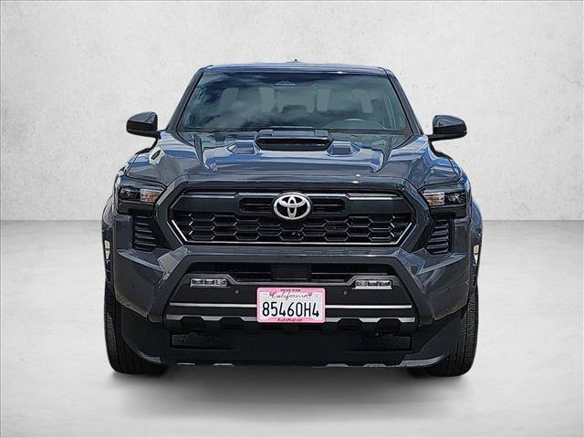 Used 2025 Toyota Tacoma TRD Sport w/ TRD Sport Upgrade Package AWD/4WD image 2