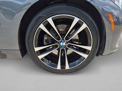 Used 2018 BMW 330e w/ Convenience Package RWD image 23