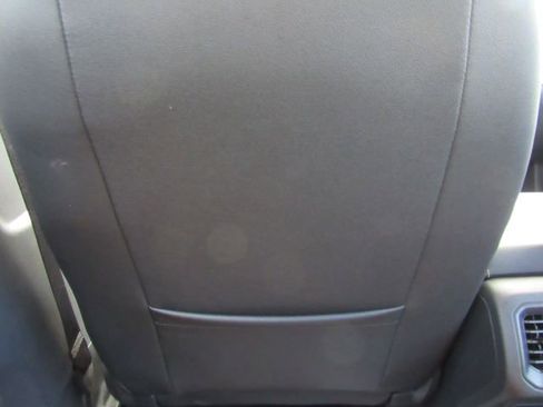 Used 2023 Volkswagen Taos SE image 25