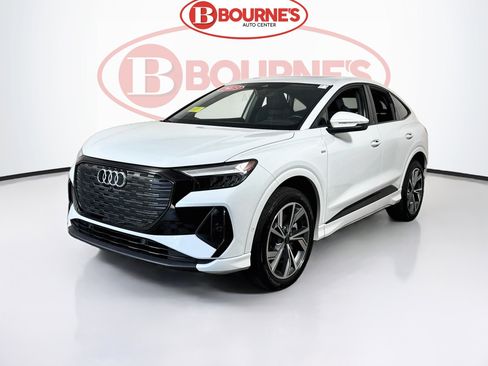 Used 2023 Audi Q4 e-tron Premium Plus w/ Premium Plus AWD/4WD image 6