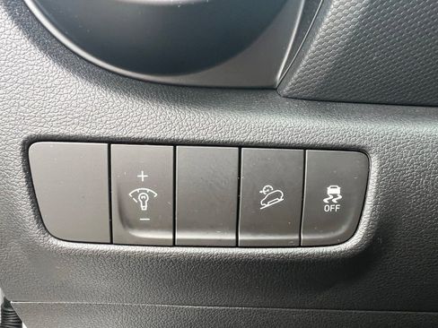 Used 2023 Hyundai Kona SEL w/ Cargo Package image 18