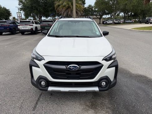 Used 2025 Subaru Outback Limited AWD/4WD image 14