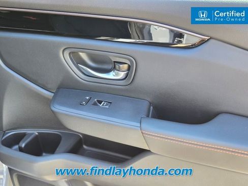 Certified 2023 Honda Pilot TrailSport image 23
