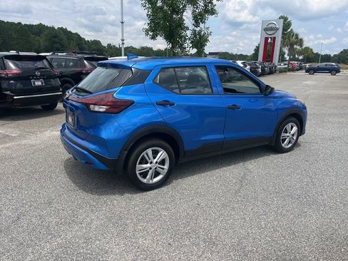 Used 2024 Nissan Kicks S FWD image 5