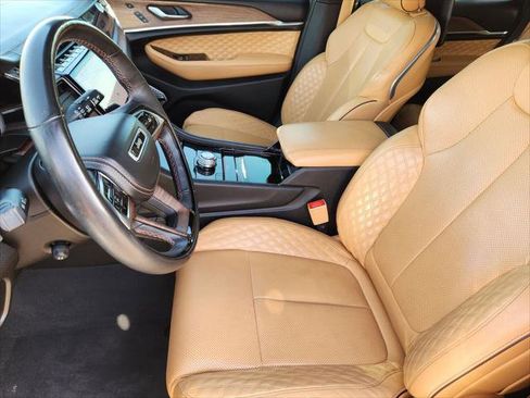 Certified 2023 Jeep Grand Cherokee Summit w/ Adv Protech Group IV image 22