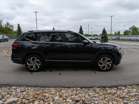Certified 2023 Volkswagen Atlas SEL AWD/4WD image 6