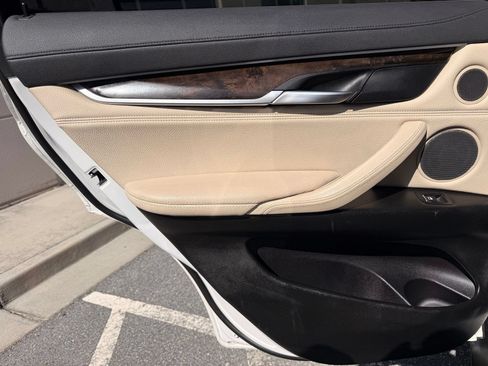 Used 2016 BMW X6 sDrive35i RWD image 44