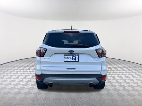 Used 2017 Ford Escape Titanium image 8