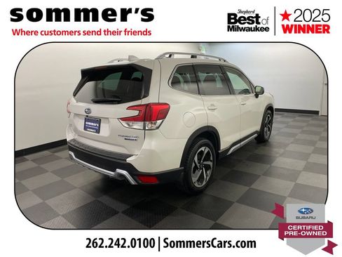 Certified 2023 Subaru Forester Touring AWD/4WD image 6