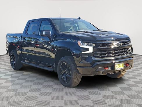 New 2026 Chevrolet Silverado 1500 LT Trail Boss w/ LT Trail Boss Premium Package AWD/4WD image 2