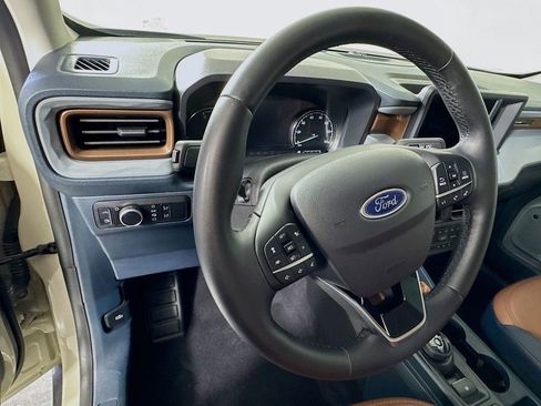 Used 2024 Ford Maverick Lariat FWD image 11