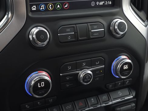 Used 2020 GMC Sierra 1500 SLT w/ SLT Premium Plus Package image 17