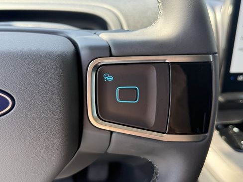 New 2025 Ford Expedition Max Active image 25